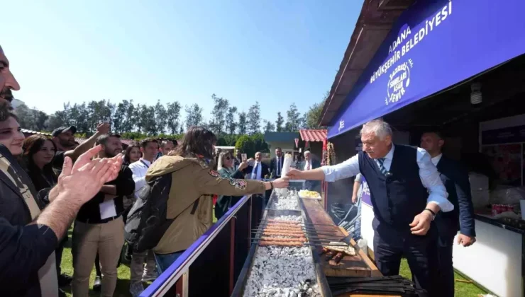 Adana Büyükşehir Belediye Başkanı Zeydan Karalar, Antalya’da Adana’nın Lezzetlerini Tanıttı