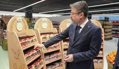 Bakan Yumaklı duyurdu: Tarım Kredi Marketlerde satışına başlandı