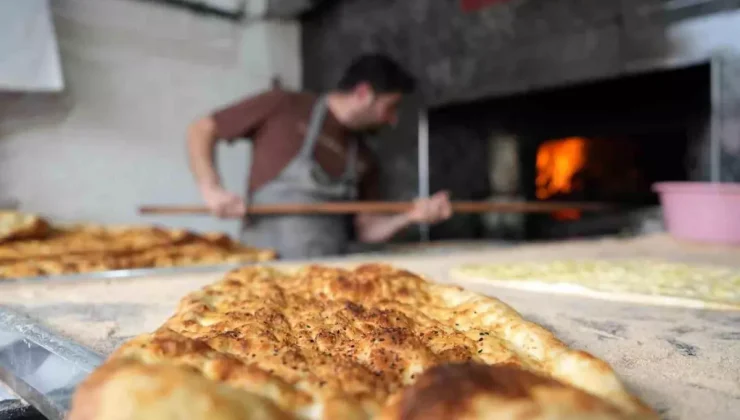 Bayburt’ta Ramazan Pidesi Fiyatları Belli Oldu