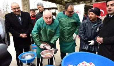 Denizli Valisi Coşkun Alabalık Üretim Tesislerini Ziyaret Etti