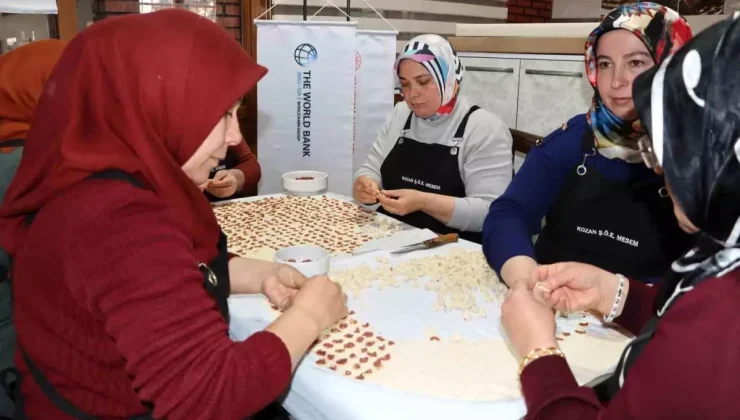 Kozan’da Kadınlar Yöresel Ürün Üretim Kursuna Katılıyor