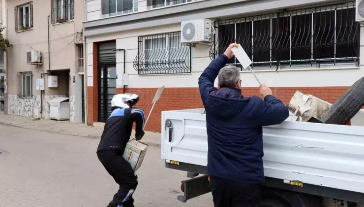 Nazilli’de Zabıta Ekiplerinden Kaldırım Denetimi